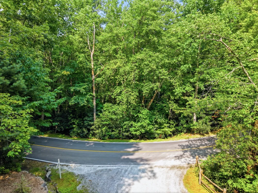 M L33 Cardinal Drive Lake Toxaway, NC 28747