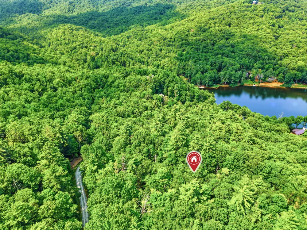 M L33 Cardinal Drive Lake Toxaway, NC 28747