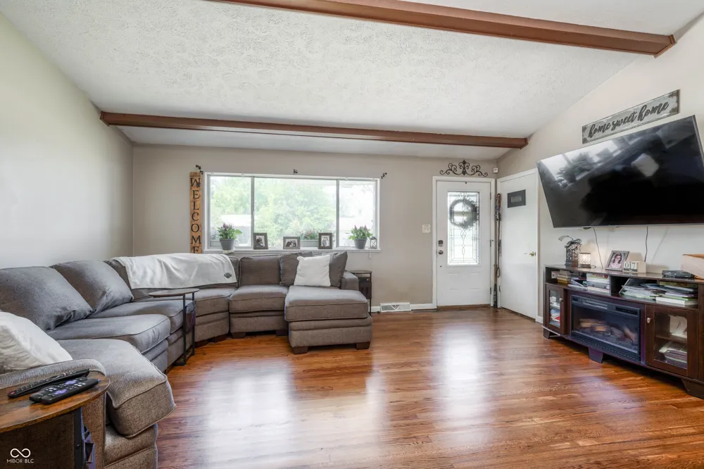 741 Wanda Street Scottsburg, IN 47170