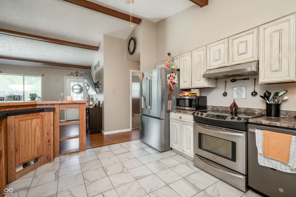 741 Wanda Street Scottsburg, IN 47170