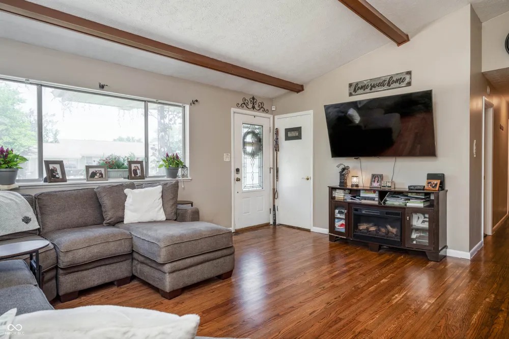 741 Wanda Street Scottsburg, IN 47170