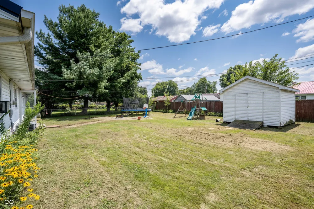 741 Wanda Street Scottsburg, IN 47170