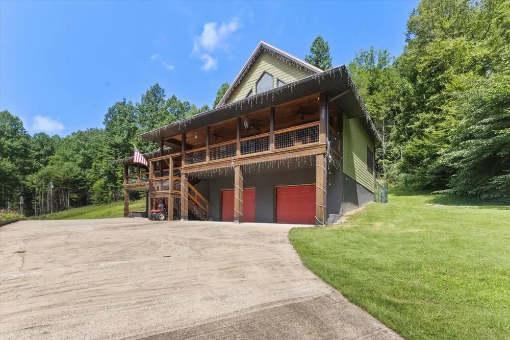 Coopers Creek Rd Bryson City, NC 28713