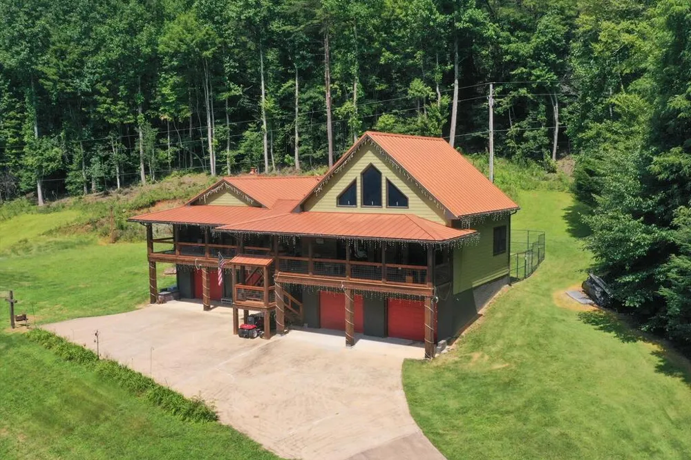 Coopers Creek Rd Bryson City, NC 28713