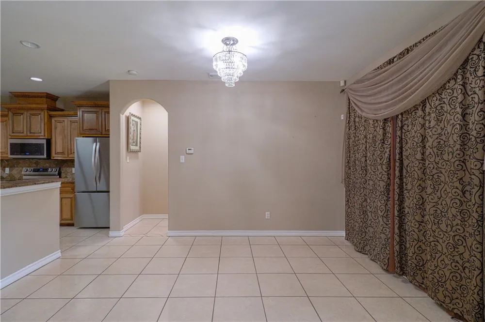 6842 Old Square Drive Corpus Christi, TX 78414
