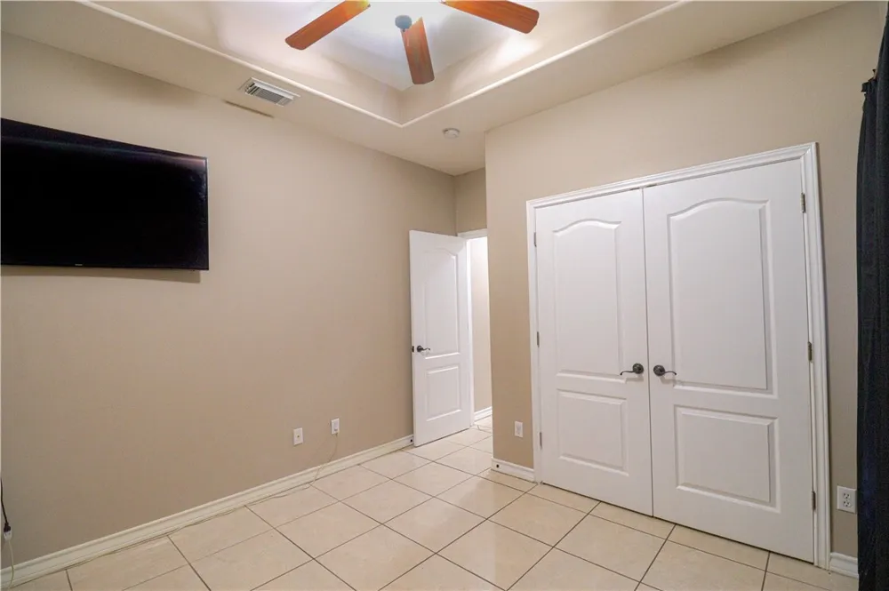 6842 Old Square Drive Corpus Christi, TX 78414
