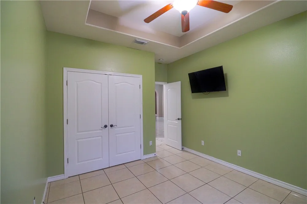6842 Old Square Drive Corpus Christi, TX 78414