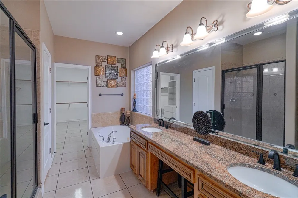 6842 Old Square Drive Corpus Christi, TX 78414