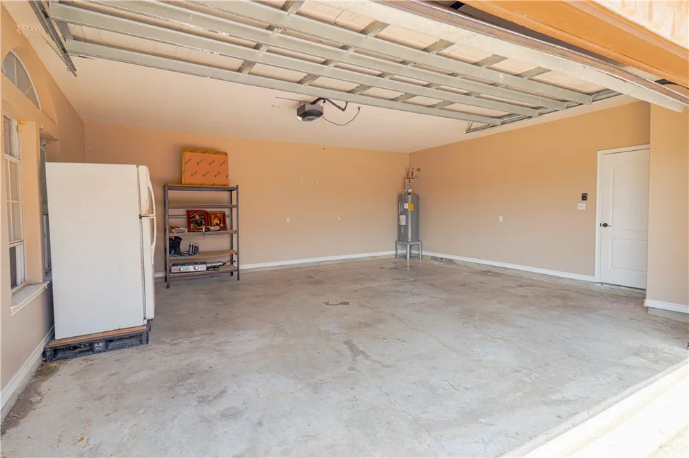 6842 Old Square Drive Corpus Christi, TX 78414