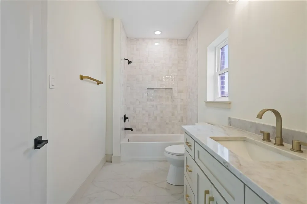 223 Rosebud Avenue Corpus Christi, TX 78404