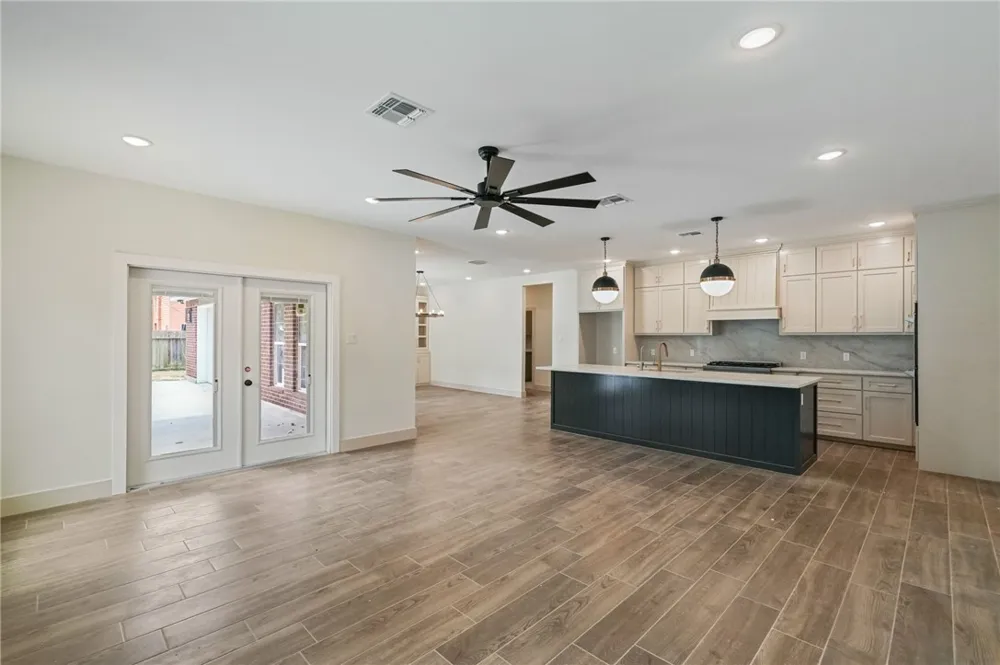 223 Rosebud Avenue Corpus Christi, TX 78404
