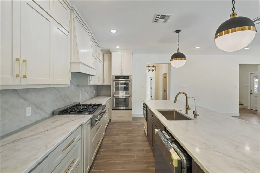 223 Rosebud Avenue Corpus Christi, TX 78404