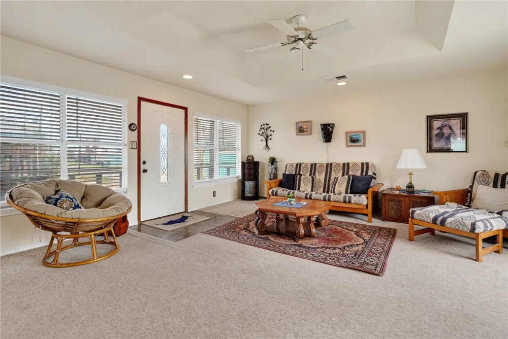 623 Woodhaven Ingleside, TX 78362