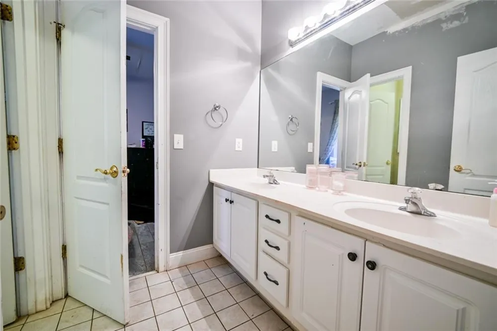 12426 Edgewater Drive Hampton, GA 30228