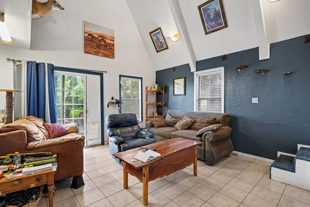 322 Hillcroft Drive Weatherford, TX 76087