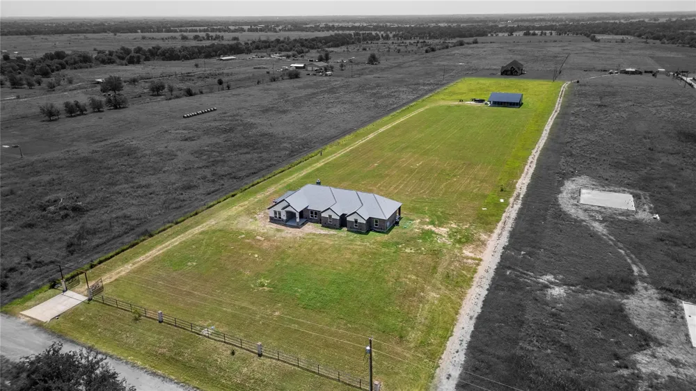 809 Vz County Road 2623 Wills Point, TX 75169