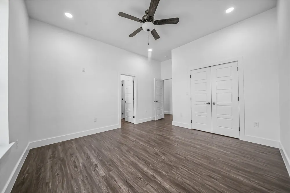 809 Vz County Road 2623 Wills Point, TX 75169