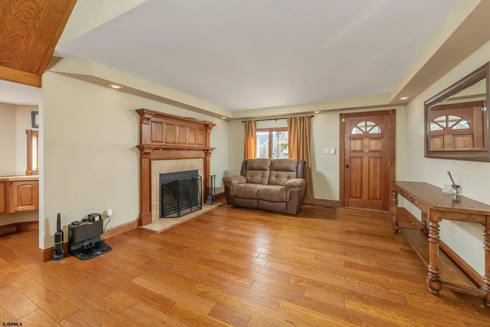 211 N 12th Street Millville, NJ 08332
