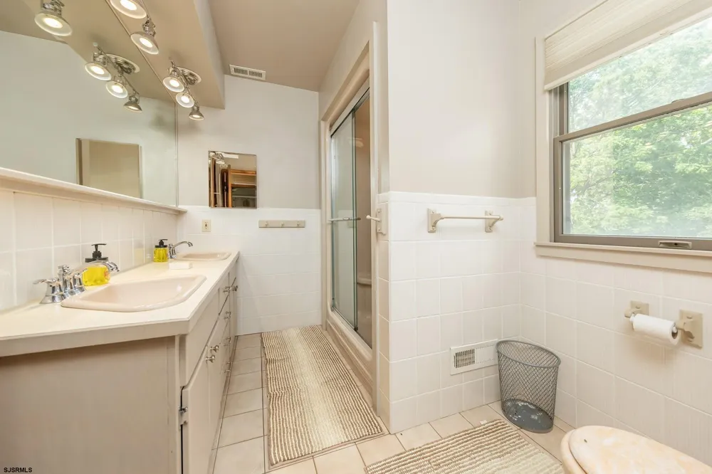211 N 12th Street Millville, NJ 08332