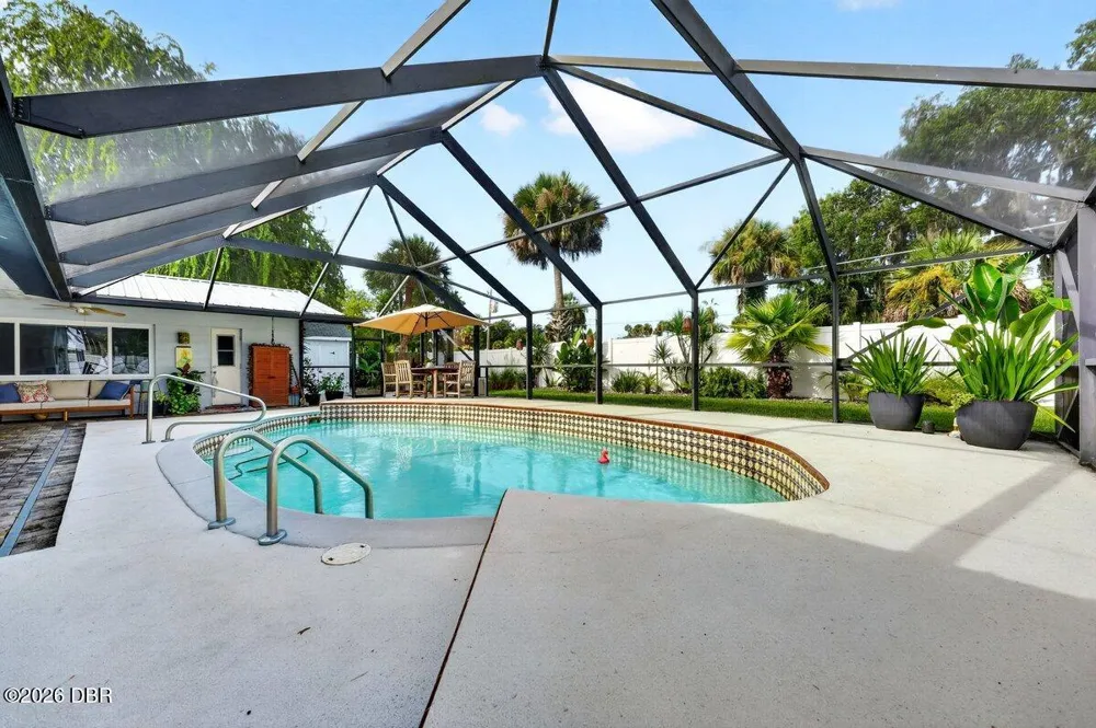 237 Brittany Avenue Port Orange, FL 32127
