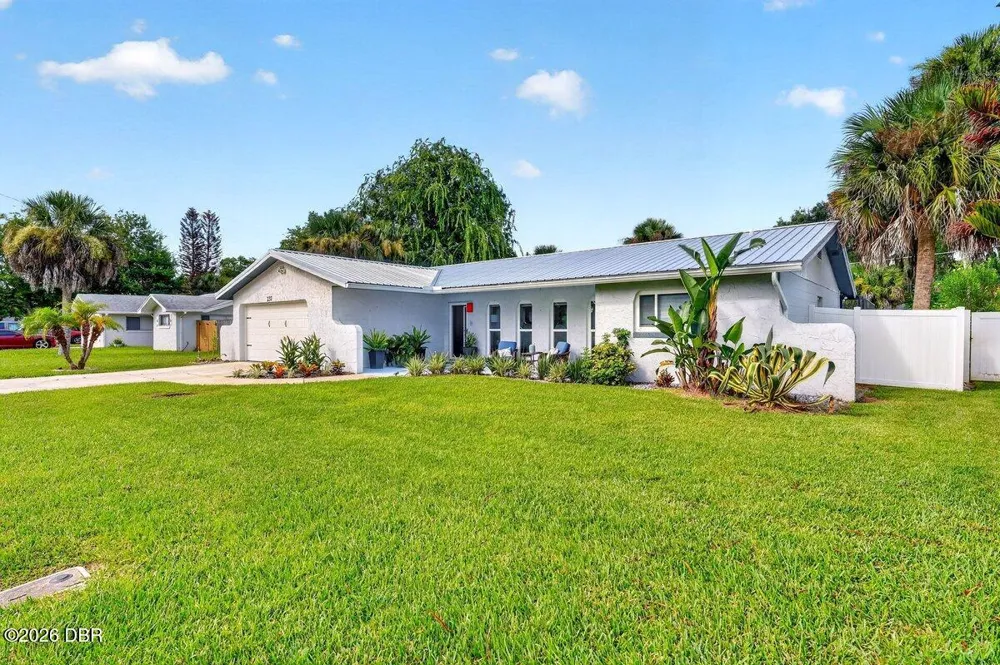 237 Brittany Avenue Port Orange, FL 32127