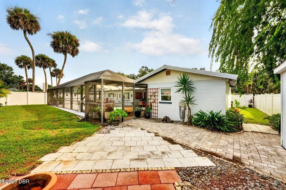 237 Brittany Avenue Port Orange, FL 32127