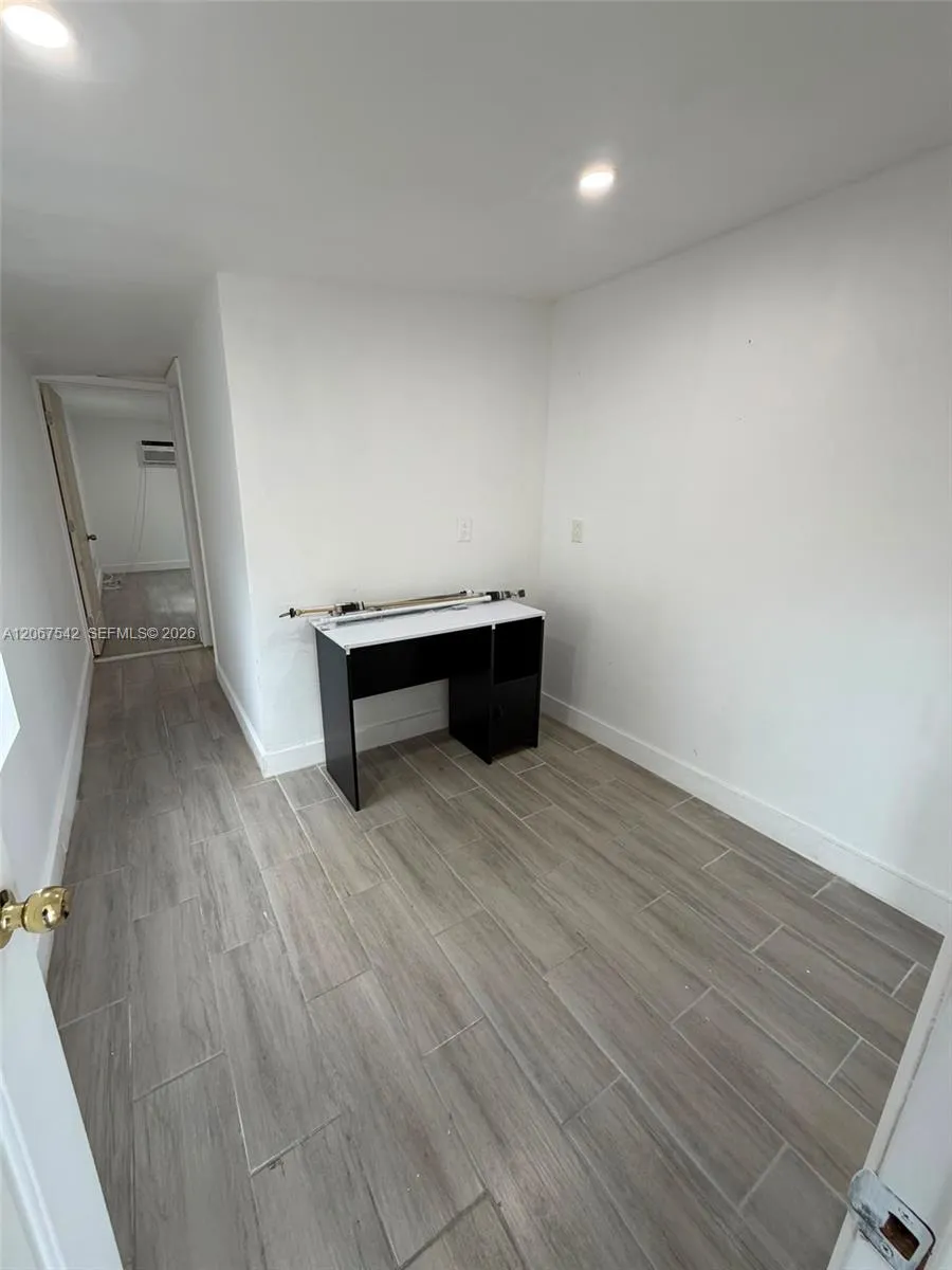 Address Not Shown Davie, FL 33324