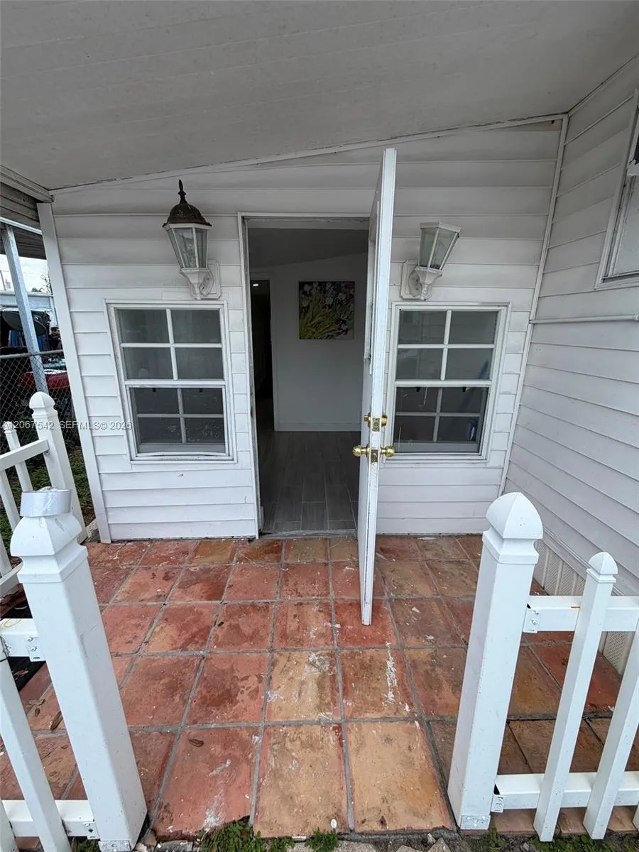 Address Not Shown Davie, FL 33324