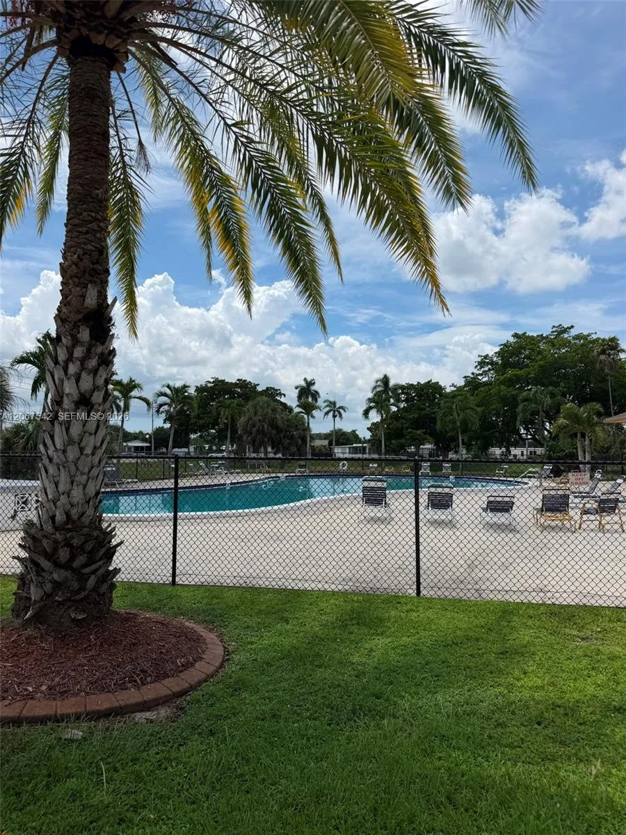 Address Not Shown Davie, FL 33324
