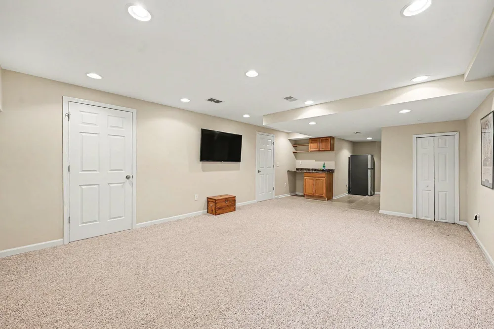 5496 Trillium Crossing Court Ann Arbor, MI 48103