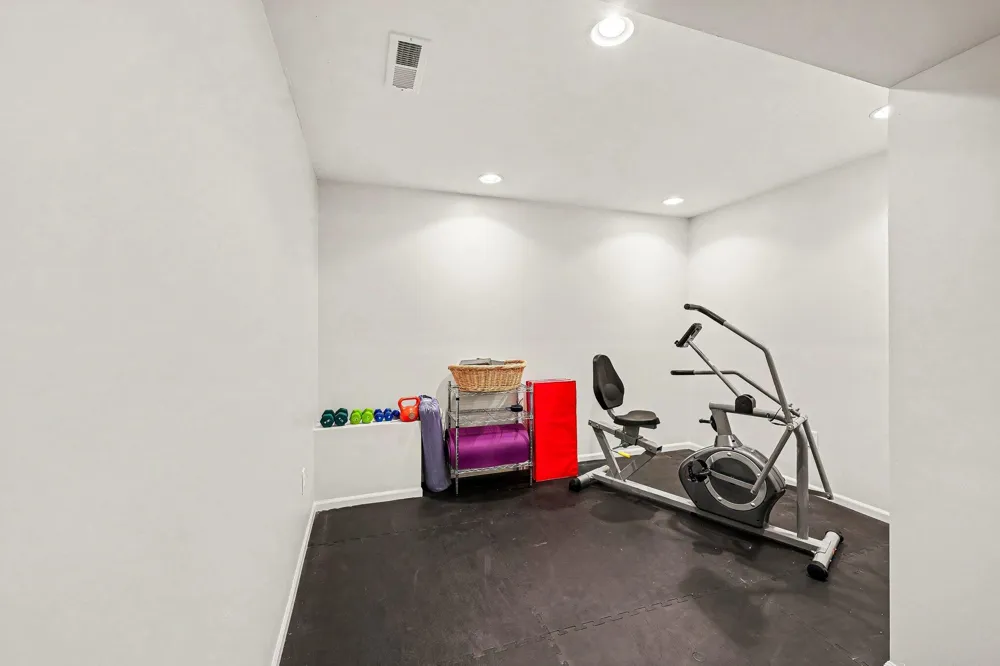 5496 Trillium Crossing Court Ann Arbor, MI 48103