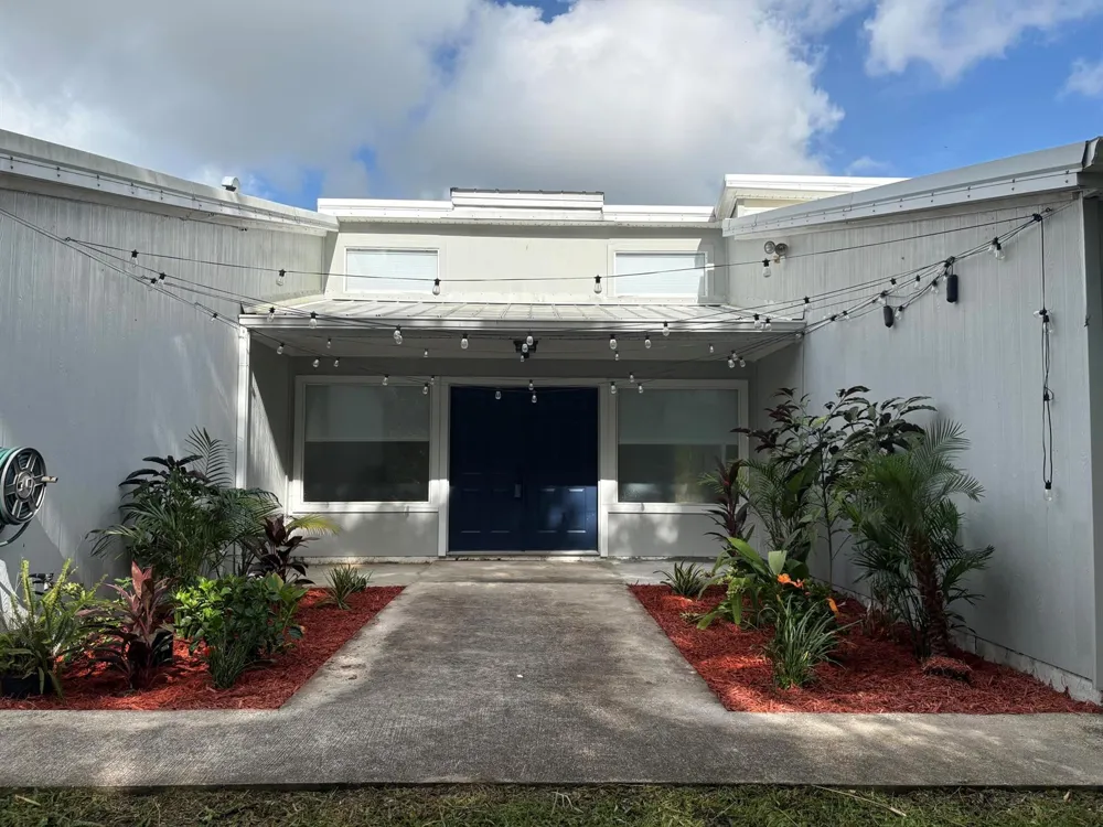 2550 COREY AVENUE Melbourne, FL 32904