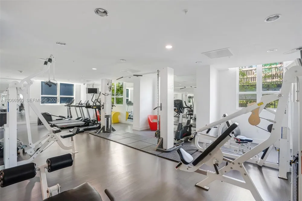 234 NE 3rd St #1007 Miami, FL 33132