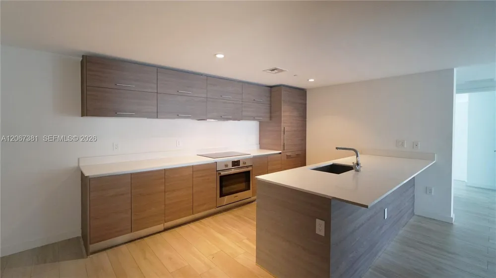 1300 S Miami Ave #2610 Miami, FL 33130