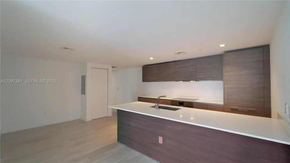 1300 S Miami Ave #2610 Miami, FL 33130