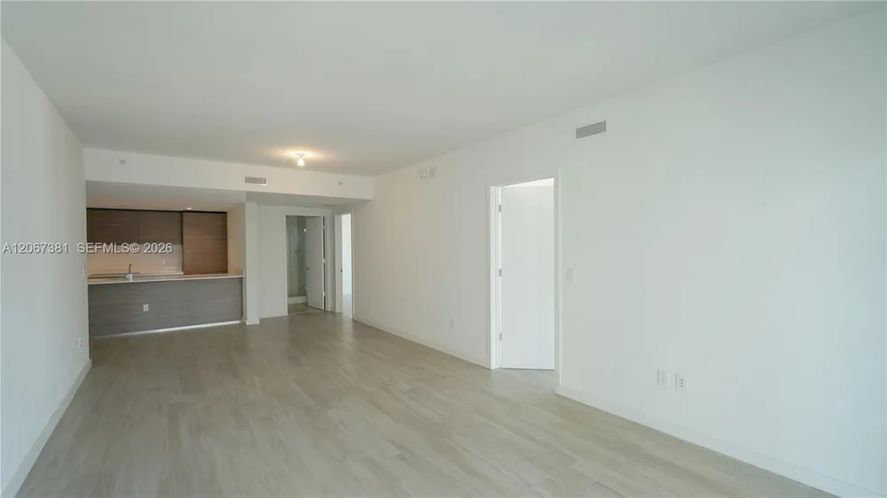 1300 S Miami Ave #2610 Miami, FL 33130