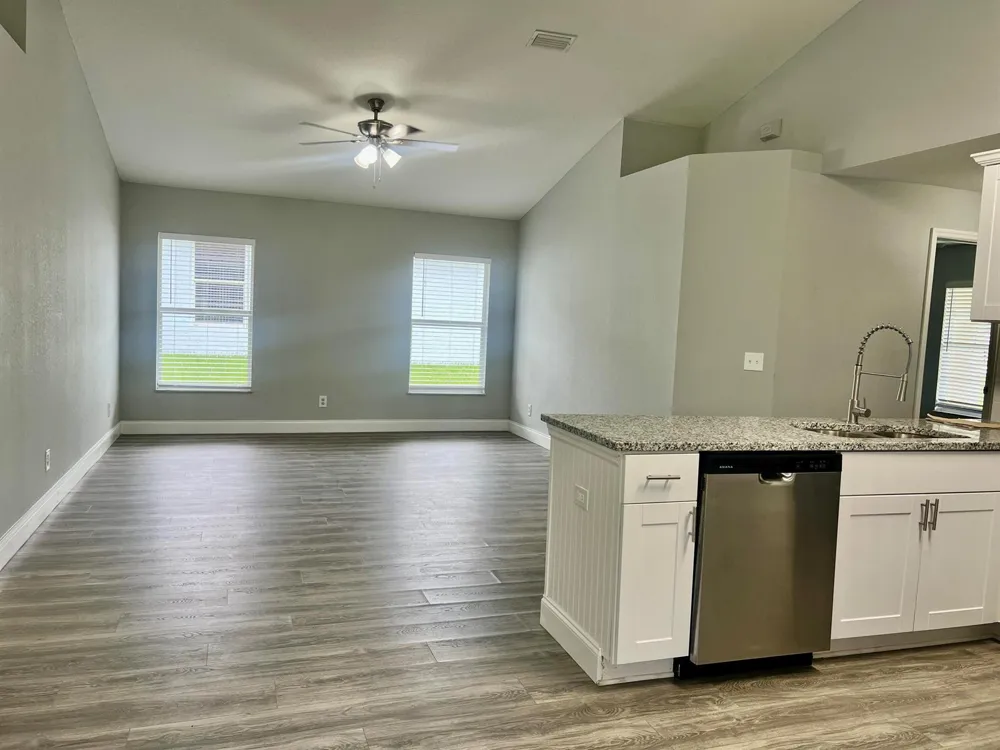 225 12th Street SW Vero Beach, FL 32962