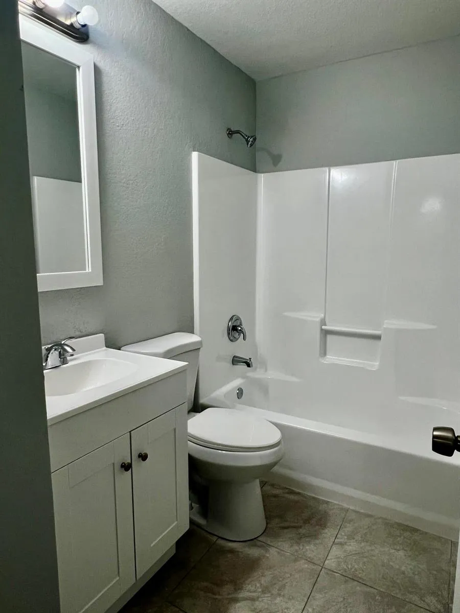 225 12th Street SW Vero Beach, FL 32962