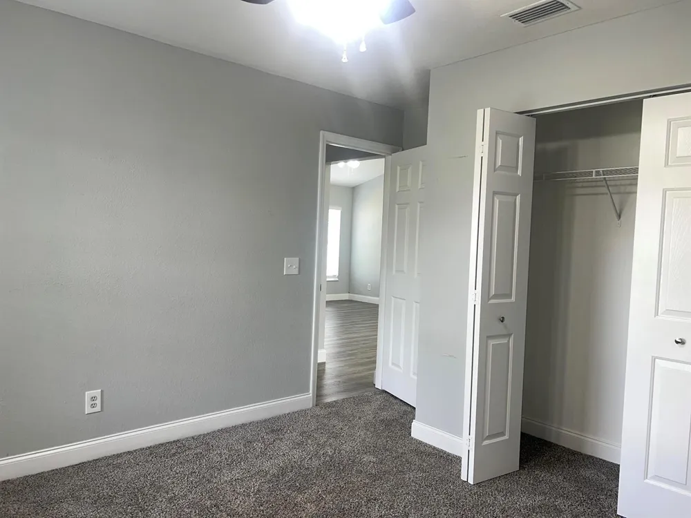 225 12th Street SW Vero Beach, FL 32962