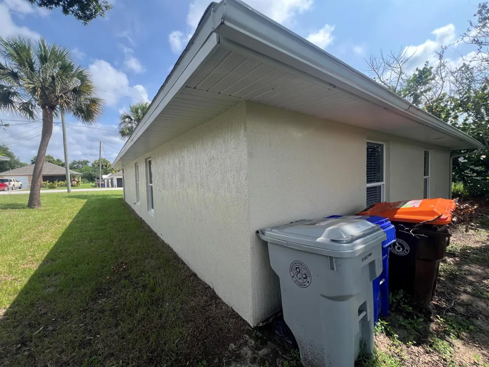 225 12th Street SW Vero Beach, FL 32962
