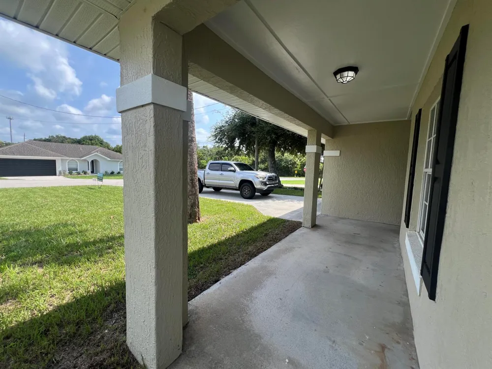 225 12th Street SW Vero Beach, FL 32962