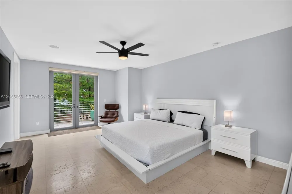 125 NE 16th Ter Fort Lauderdale, FL 33301