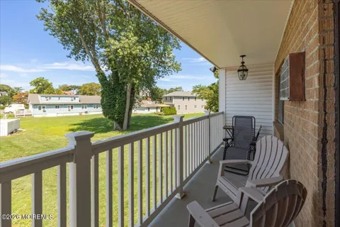 119 Avery Avenue #J27