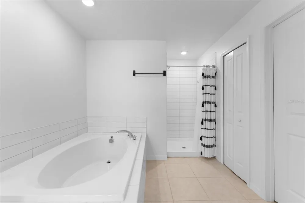 32063 POP ASH PLACE San Antonio, FL 33576