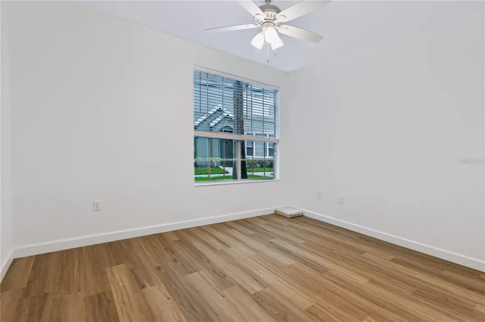 9818 LAKE CHASE ISLAND WAY #9818 Tampa, FL 33626