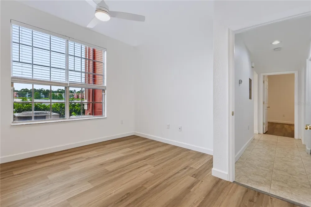 9818 LAKE CHASE ISLAND WAY #9818 Tampa, FL 33626