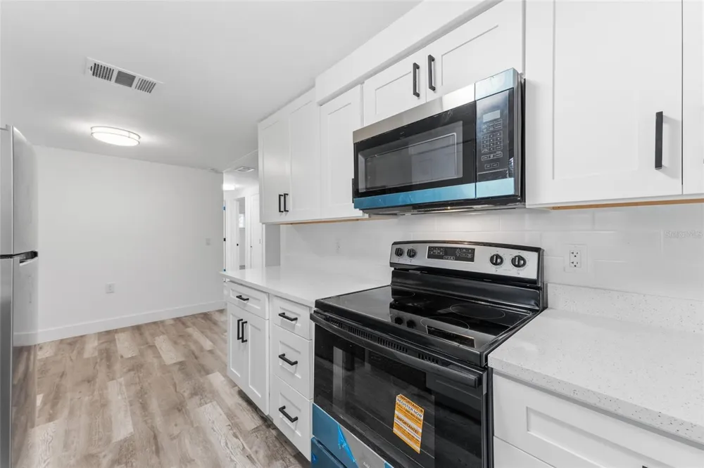 3306 CANTRELL STREET Holiday, FL 34690