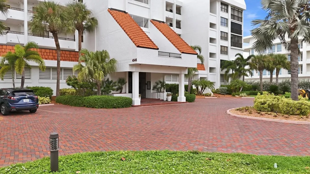 4545 GULF OF MEXICO DRIVE #311 Longboat Key, FL 34228