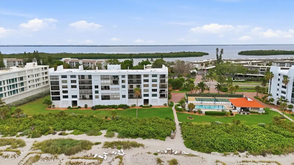 4545 GULF OF MEXICO DRIVE #311 Longboat Key, FL 34228