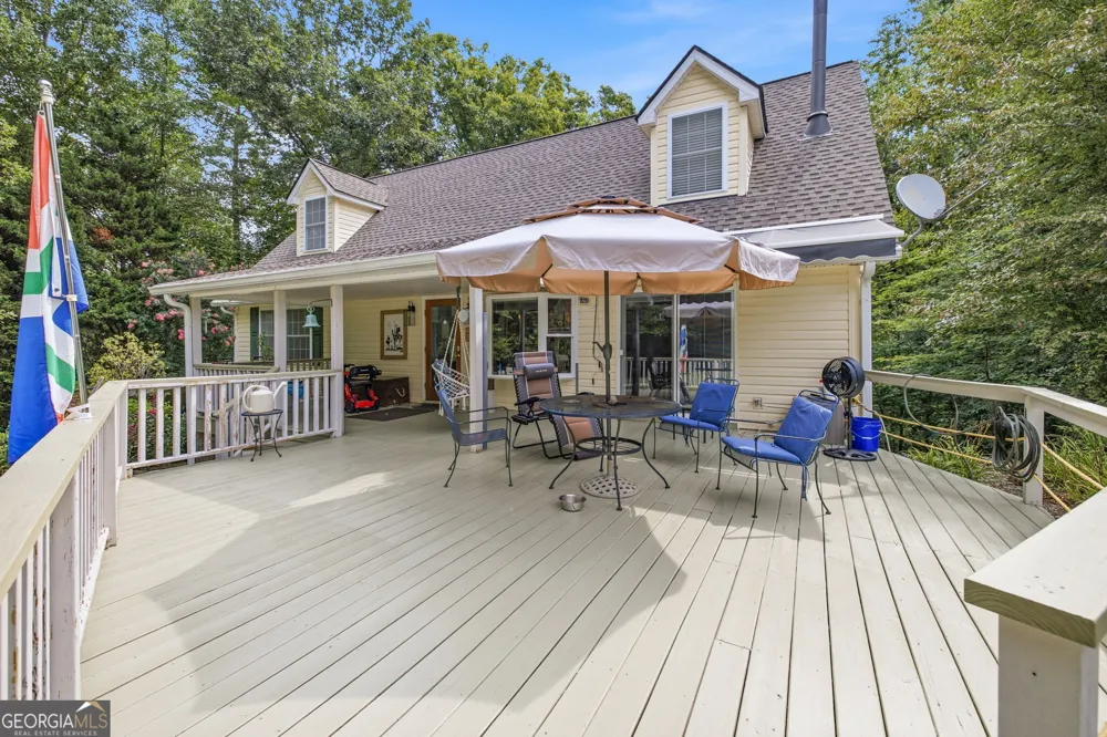 975 Chattahoochee WAY Cornelia, GA 30531